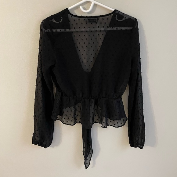 NASTY GAL LONG SLEEVE BLACK SHEER FRONT TIE EMBOSSED PRPLUM TOP COVER UP - Picture 8 of 8